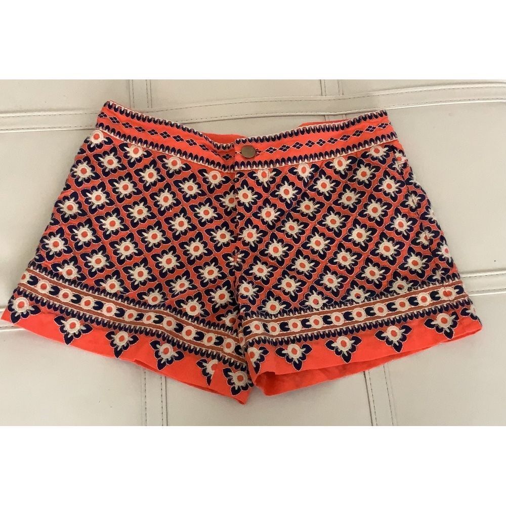 THML Embrodiered shorts size Small